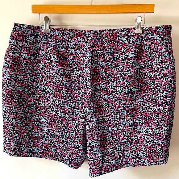 Croft & Barrow ‘Effortless Stretch’ Shorts Pink & Blue Floral Print Size 20W - Picture 9 of 15